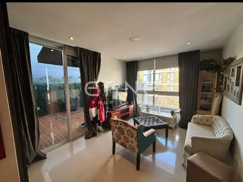 Departamento en Venta con 3 cocheras