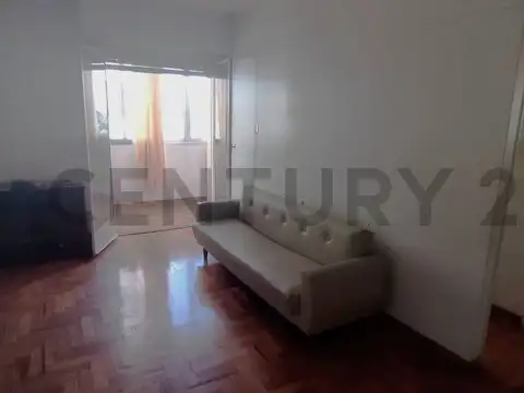 VENTA DPTO 2 AMB CON BALCON Y LAVADERO V MARTELLI