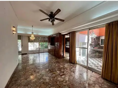 Depto Tipo Casa en Venta de 4 ambientes