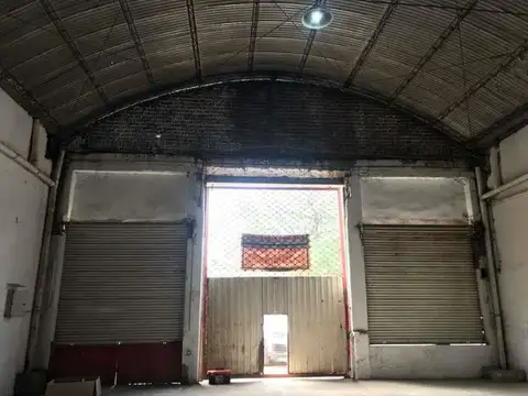 AV. 25 DE MAYO 1800