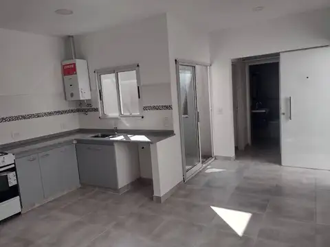 Depto Tipo Casa en Venta al Noroeste