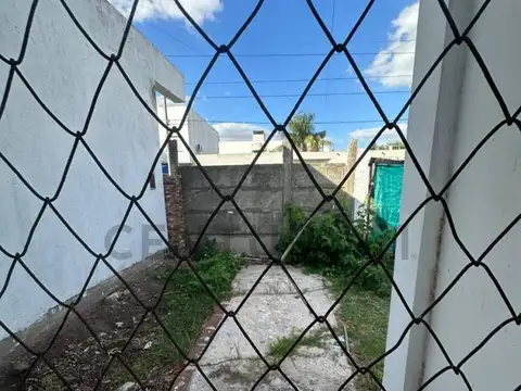 133 Esquina 62 , Piso 0