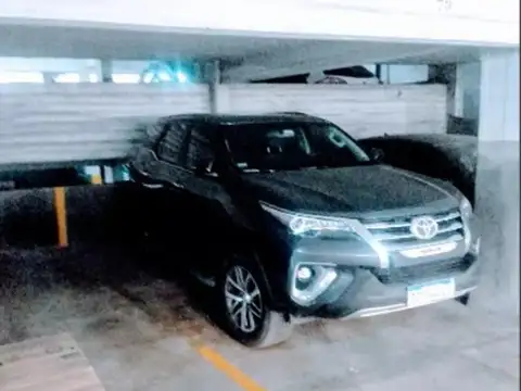 Cochera a la venta en Vicente Lopez