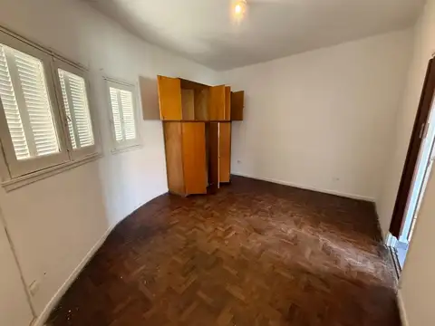 Depto Tipo Casa en Alquiler de Monoambiente