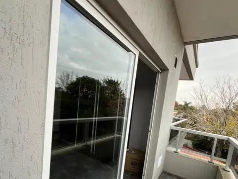 Departamento en Alquiler en 2000 Norte, $ 430.000