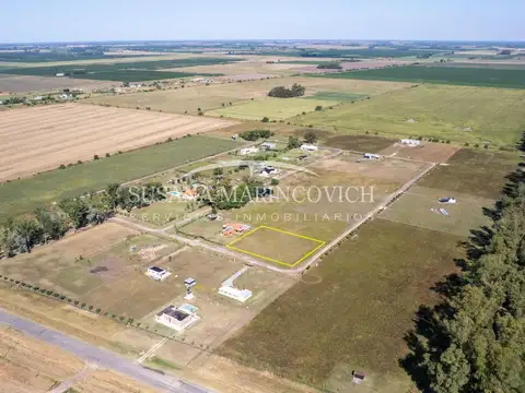 Lote en Azcuenaga 2300m2 Los Corrales