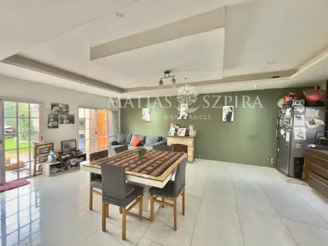 Casa en venta 3 ambientes Villa Luzuriaga