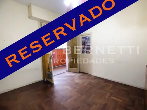 2 Ambientes - Primer Piso - Excelente zona - Terraza de uso común 