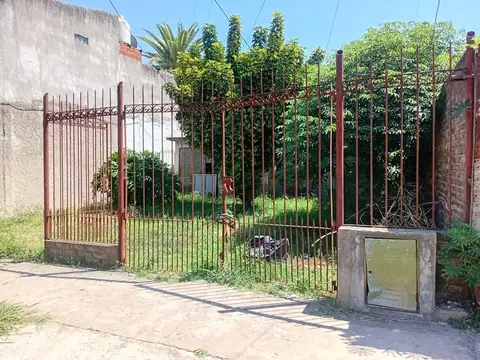 VENTA DE CASA EN ISIDRO CASANOVA