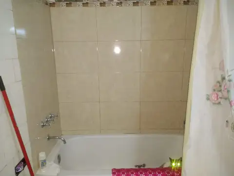 Casa 10 ambientes con 3 baños