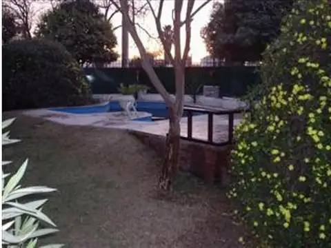Los Eucaliptus 100