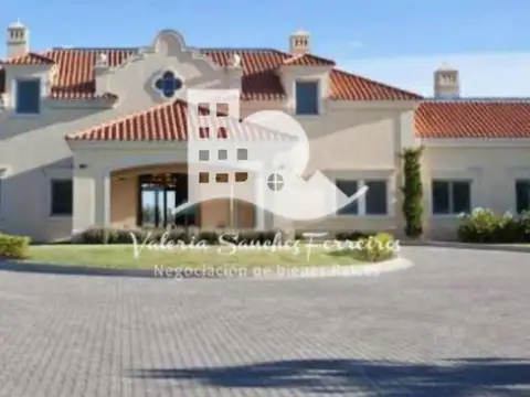 Terreno en Venta en Area 60, USD 21.000