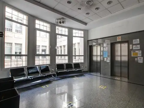 Oficina en Alquiler 50 años