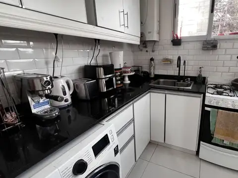 Depto Tipo Casa 2 ambientes con 1 baño