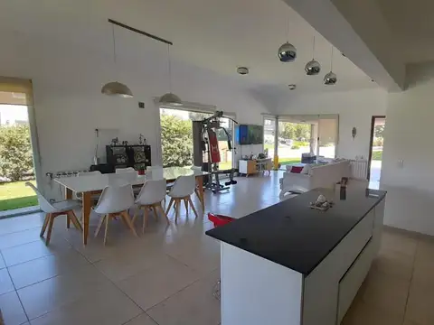 Casa en Venta en San Vicente, USD 225.000