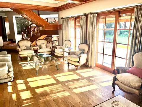 Casa en Venta en Castelar Sur, USD 530.000