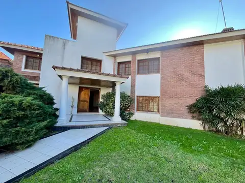 Casa en venta en Castelar
