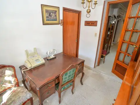 Casa 6 ambientes con 3 baños