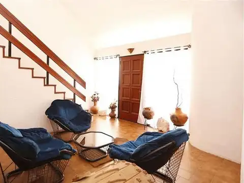 Casa 5 ambientes con 5 baños
