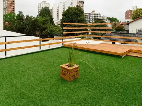 EXCELENTE CONDICIONES PH 4 AMBIENTES CON JARDIN