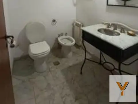 Casa en Venta al Oeste