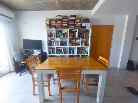 Departamento en Alquiler en Villa del Parque, $ 620.000