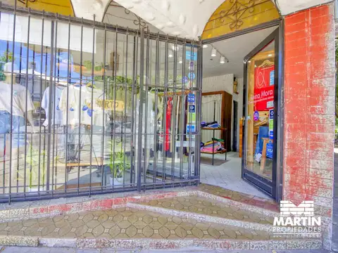 Hipolito Yrigoyen al 1100