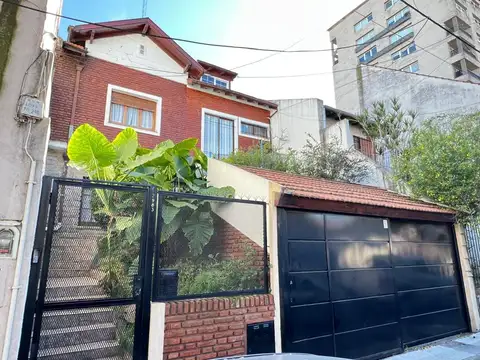 Casa 5 ambientes Pileta Quincho en Saavedra