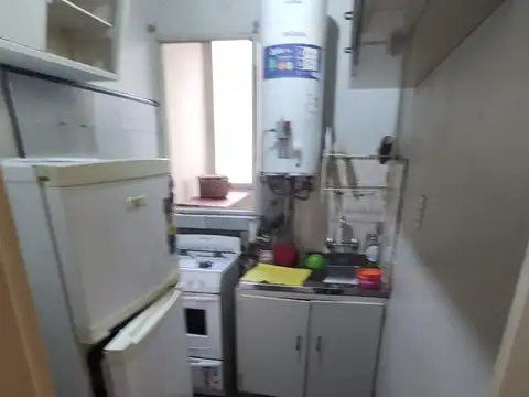 Humberto 1º 800 , Piso 1