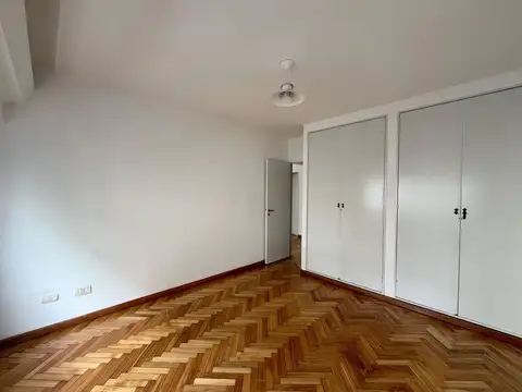 Venta Departamento 2 ambientes Microcentro