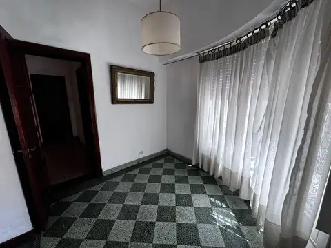 Casa en Venta en Villa Lynch, USD 90.000