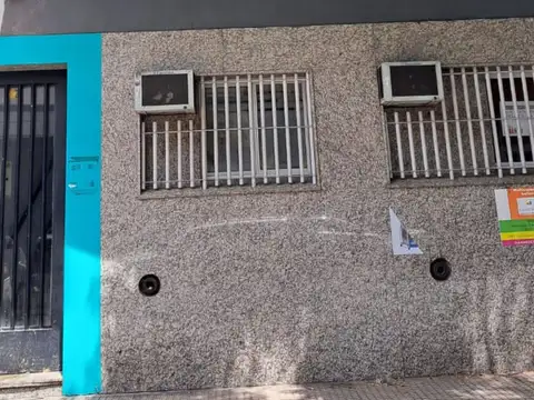 Avenida José María Moreno 300