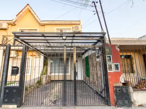 VENTA DUPLEX 3 AMB MORON COCHERA APTO CREDITO