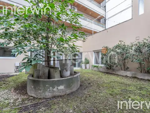 Departamento en Alquiler con 2 cocheras