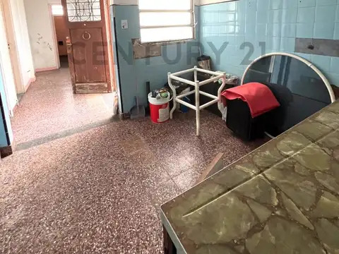 Depto Tipo Casa 5 ambientes con 2 baños