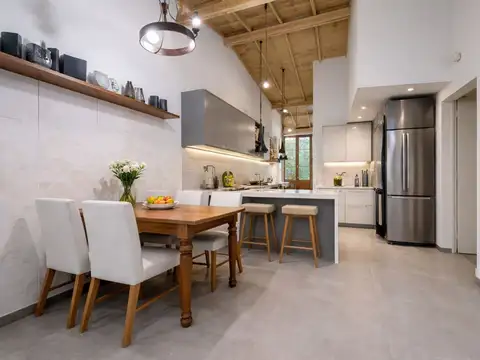 Venta casa 4 amb gran jardin A REFACCIONAR