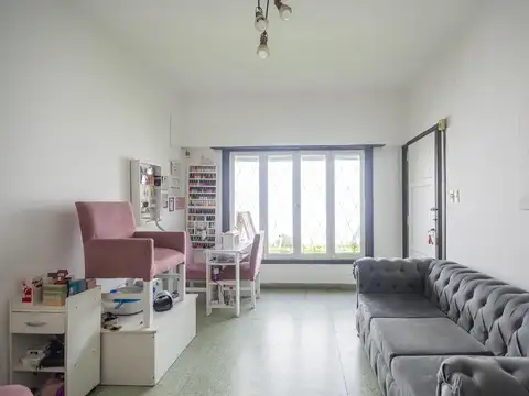 Depto Tipo Casa en Venta 60 años