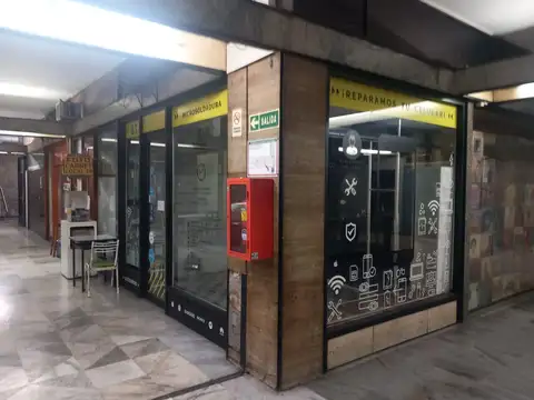 Local en Venta 40 años