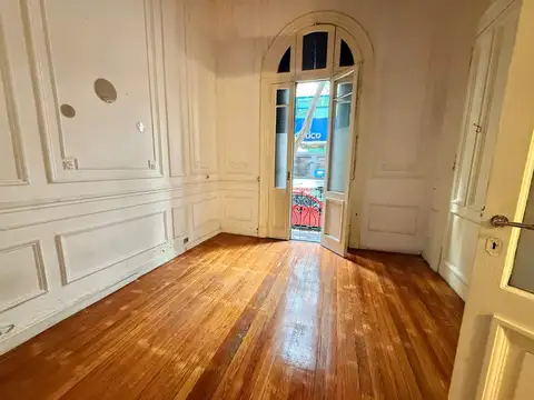 Depto Tipo Casa 5 ambientes con 1 baño