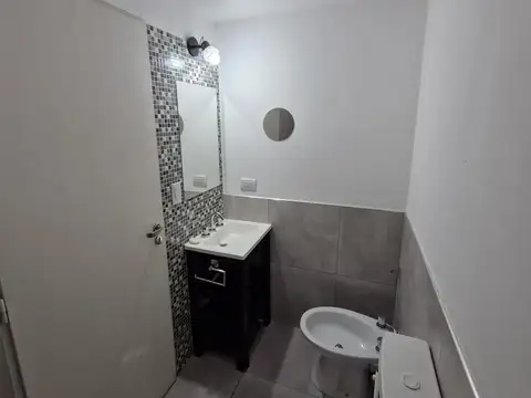 Depto Tipo Casa 2 ambientes con 1 baño