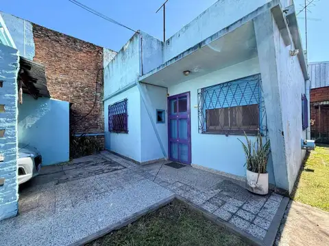 Depto Tipo Casa en Venta con 2 cocheras
