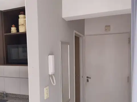 Av. Cordoba 3290 , Piso 7