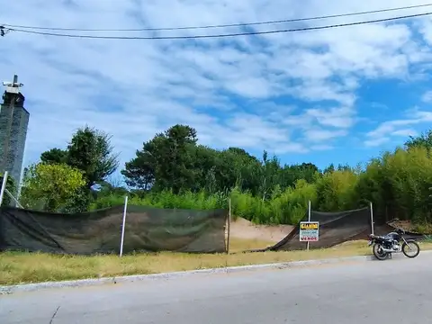 av Circunvalacion 200
