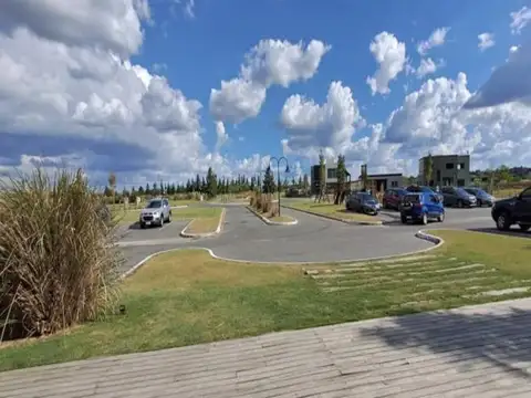 Terreno en Venta de 842,0 m2