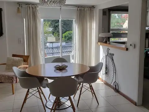 Departamento en Alquiler en Adrogue, $ 1.400.000