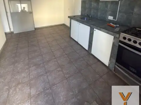 Depto Tipo Casa en Alquiler de 2 dormitorios