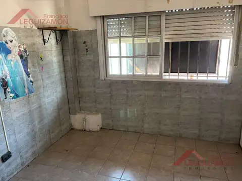 LOCAL EN VENTA – ISIDRO CASANOVA – LOTE 10 x 39 – APTO MÚLTIPLES DESTINOS
