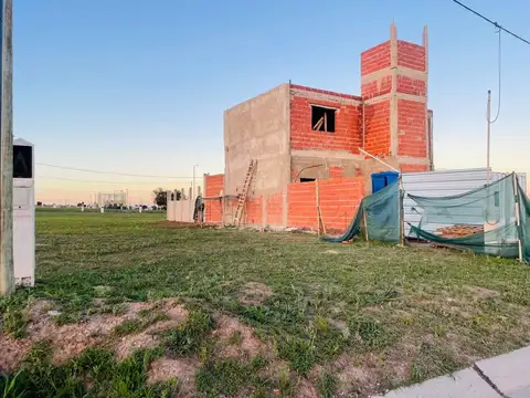 VENTA LOTE 250MTRS DOCTA URBANIZACON INTELIGENTE