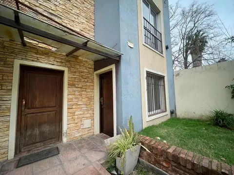 Casa en Alquiler de 2 dormitorios