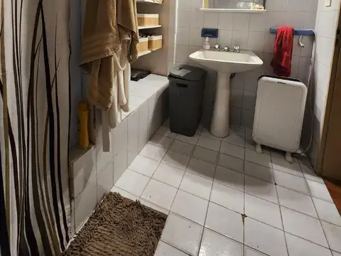 Depto Tipo Casa en Alquiler con 1 cocheras